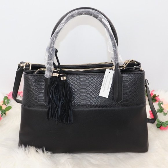 💎✨NEW✨💎 Crossbody Satchel - Picture 5 of 16